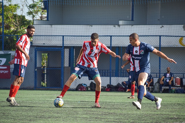 疑是一支球 疑是一支球