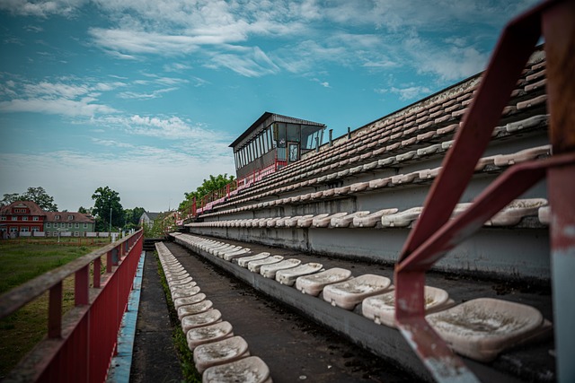 普尔与威金 普尔与威金